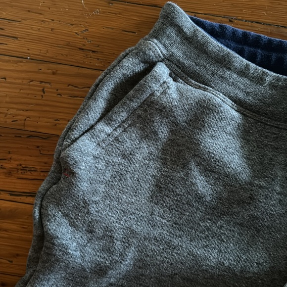 Vineyard vines pants - Picture 3 of 6